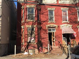 289 1st St, Albany, NY 12206