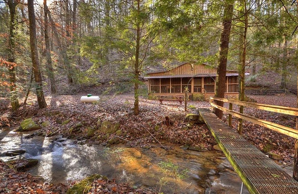 1st image of 454 Turkey Creek Dr