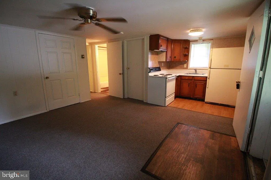 1 bed, 1.0 bath, 500 sqft, $925 — Photo 3