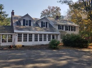 20 Wolcott Rd, Southampton, MA 01073