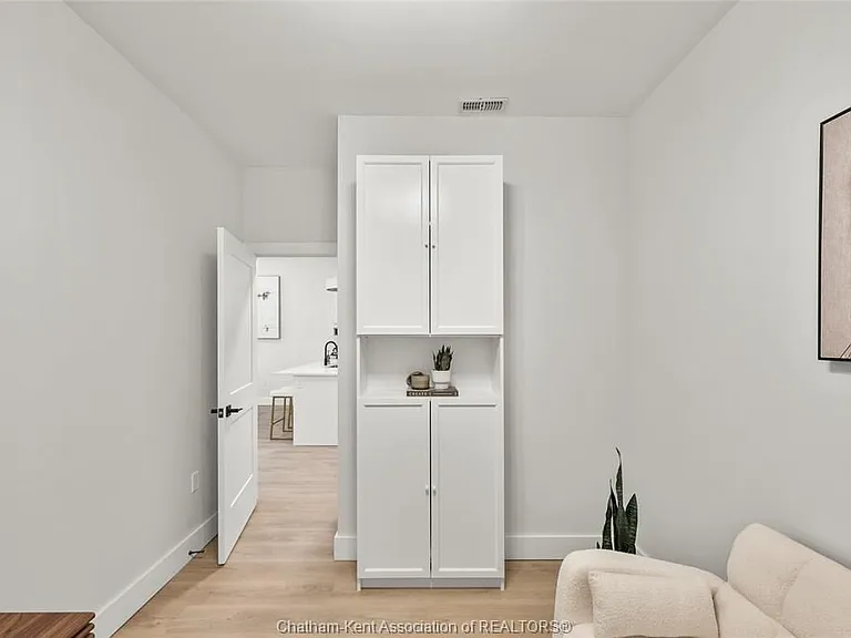 364 Grand Ave E #305 — Photo 34