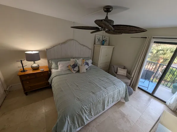 34 S Forest Beach Dr APT D12, Hilton Head Island, SC 29928