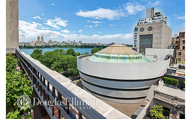 Sold by Douglas Elliman | media 18