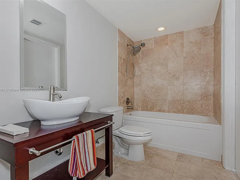 350 S Miami Ave #3711 — Photo 17