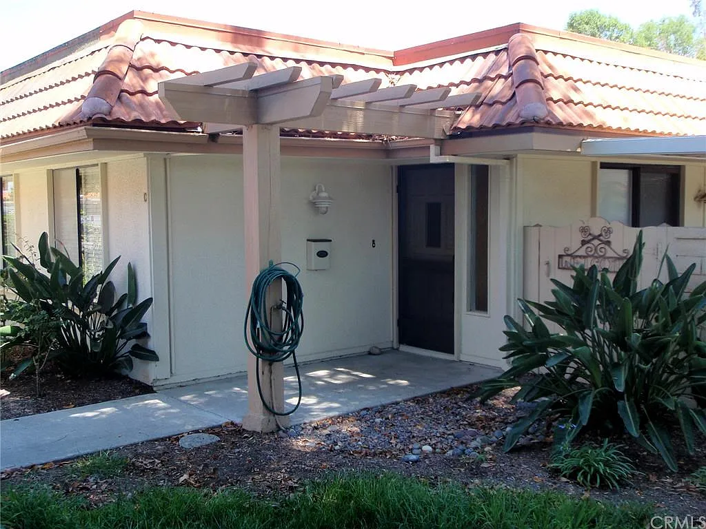 3059 Via Serena S Unit C photo 1