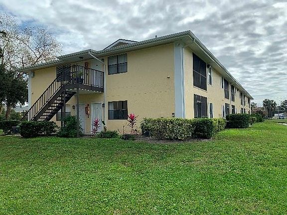 3rd image of 3001 58th Ave S APT 415