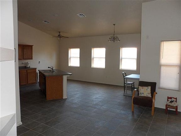 3rd image of 113 Desert Sage Ct