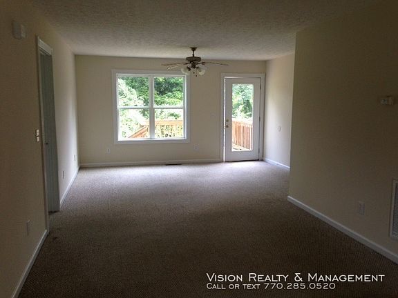 3rd image of 204 Austin Ave