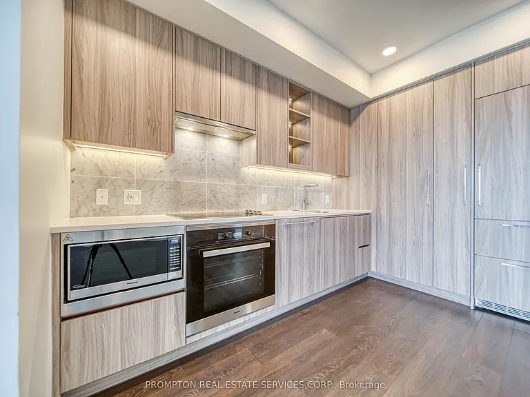 85 McMahon Dr #3108 — Photo 9