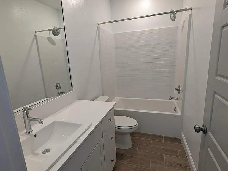 6683 E Liberty Ave — Photo 16