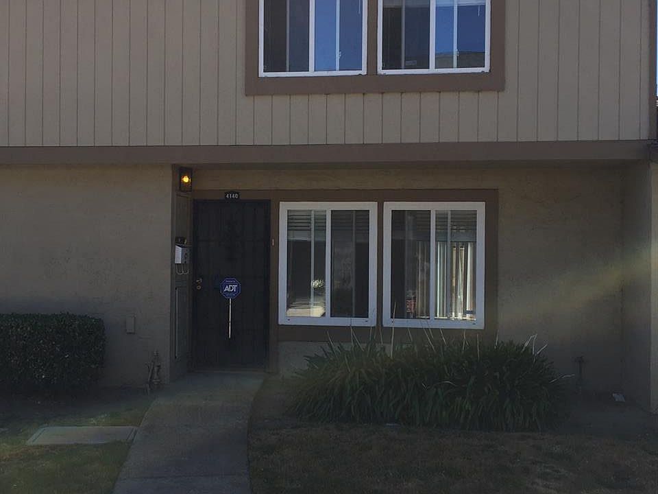 1st image of 4140 Jamaica Ter