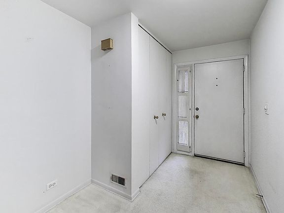 3rd image of 1836 Wildberry Dr Unit B