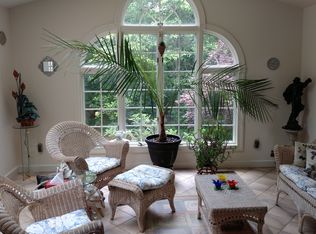 8118 Felbrigg Hall Rd, Glenn Dale, MD 20769