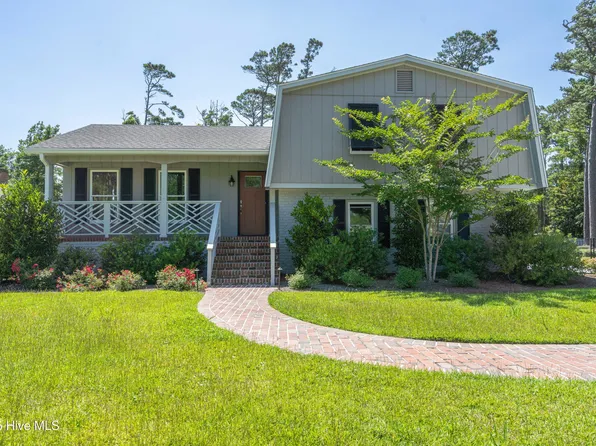 218 Larkin Street, Morehead City, NC 28557