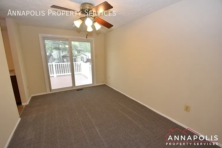 1604 Revell Downs Dr — Photo 5