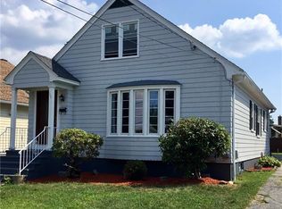 169 Maplewood Ave, Cranston, RI 02920