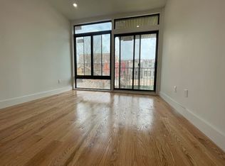 42 Grove St #3R, Brooklyn, NY 11221