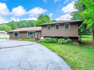 15038 Alexander Rd, Walton Hills, OH 44146