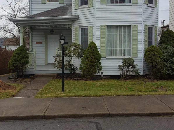 160 5th Ave, Freedom, PA 15042