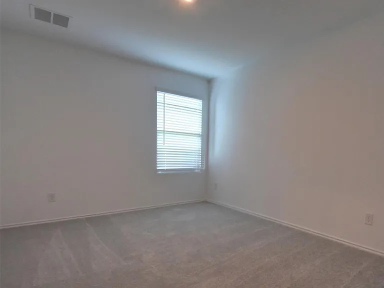 336 Dragonfly Park — Photo 11