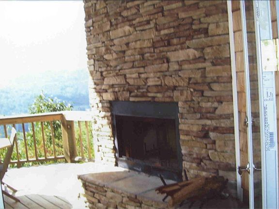3rd image of 460 Smokehouse Knob Dr