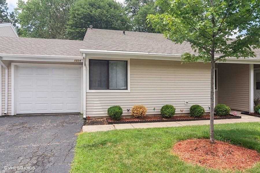 1st image of 1224 N Isle Royal Cir