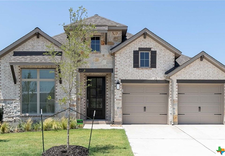1st image of 504 Jefferson Dr