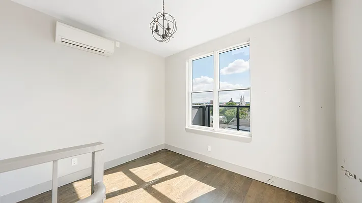 Rented by Nooklyn NYC LLC | media 36