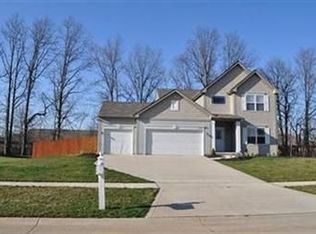 35204 Schoolhouse Ln, North Ridgeville, OH 44039