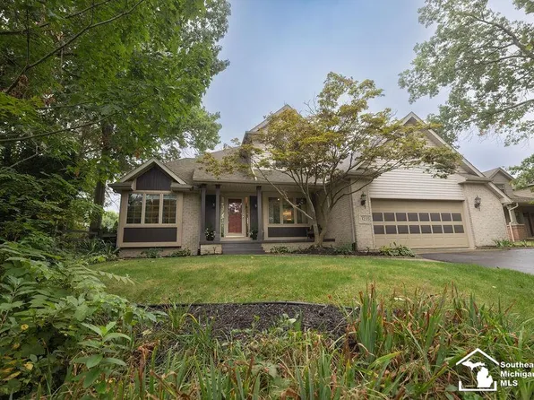 1235 W Sterns Rd, Temperance, MI 48182