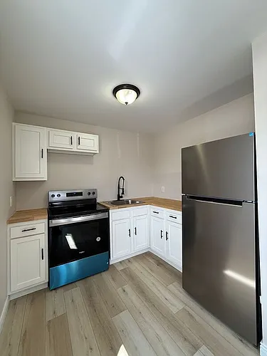 172 Stonewood Ave #3 Photo 1