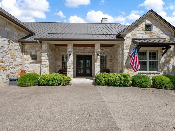 27017 Masters Pkwy, Spicewood, TX 78669
