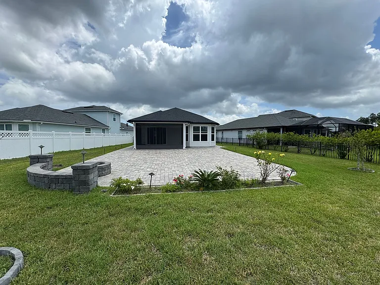 64 Rose Dew Dr — Photo 31
