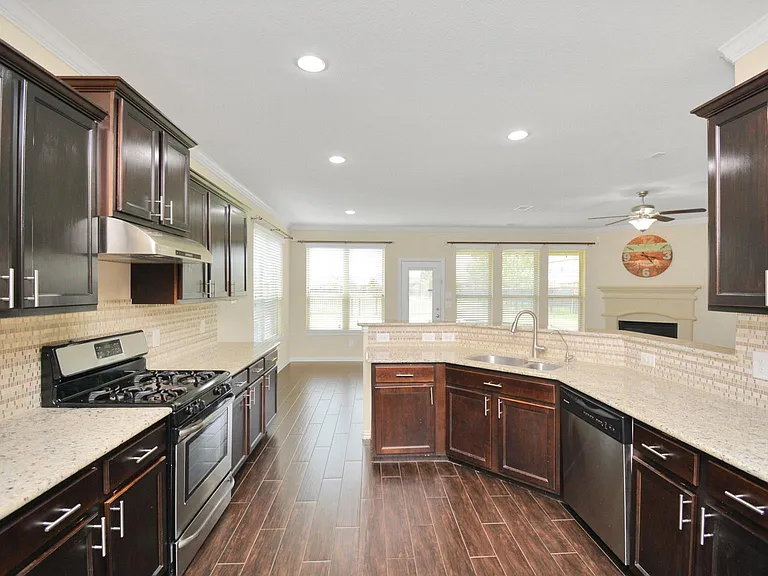 3731 Ember Falls Ln — Photo 18