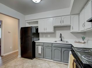 The Lenox Apartment Homes, Indianapolis, IN 46226