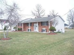 3730 Moyer Rd, North Tonawanda, NY 14120