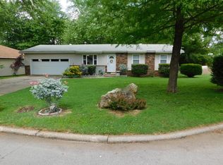 1221 W Primrose St, Springfield, MO 65807