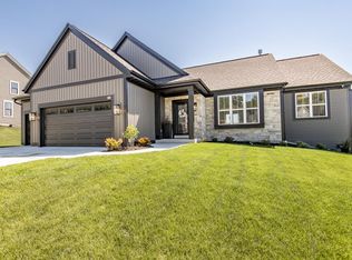 730 Stoecker Farm Ave, Village Of Mukwonago, WI 53149