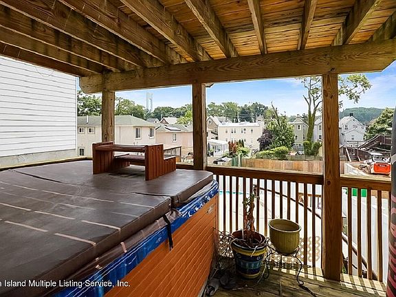 5th image of 60 Evelyn Pl