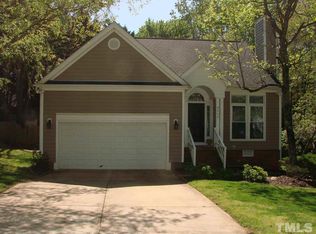 8432 Framingham Ct, Raleigh, NC 27615