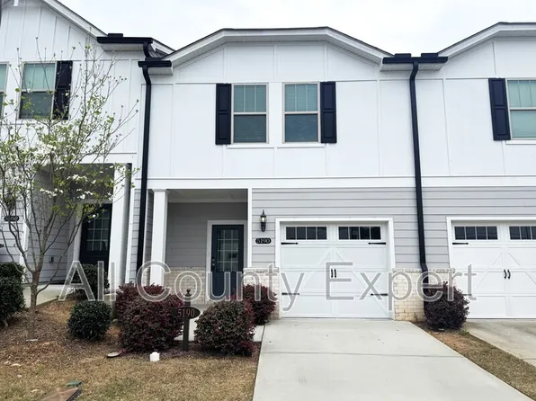 5190 Glade Park Dr, Lilburn, GA 30047