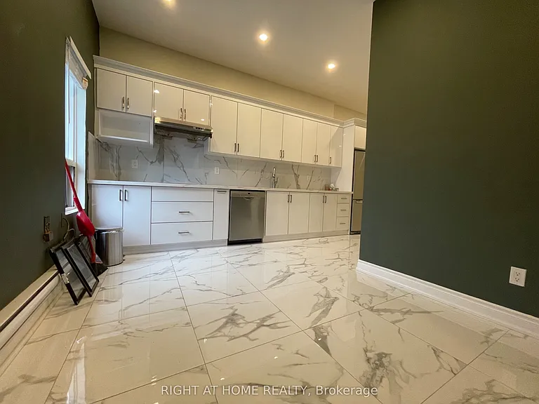 404 Spadina Ave #3 — Photo 6