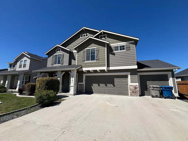16161 Meander Creek Way — Photo 2