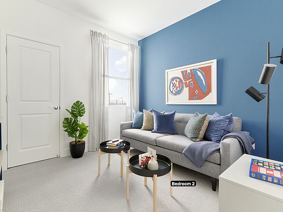 4th image of 1528 Wright Ave