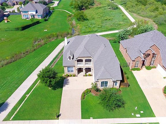 3rd image of 2006 Creekvista Dr