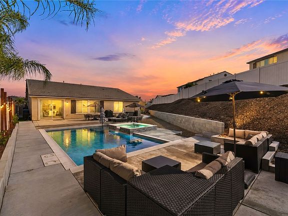 5th image of 28436 Ivory Ct