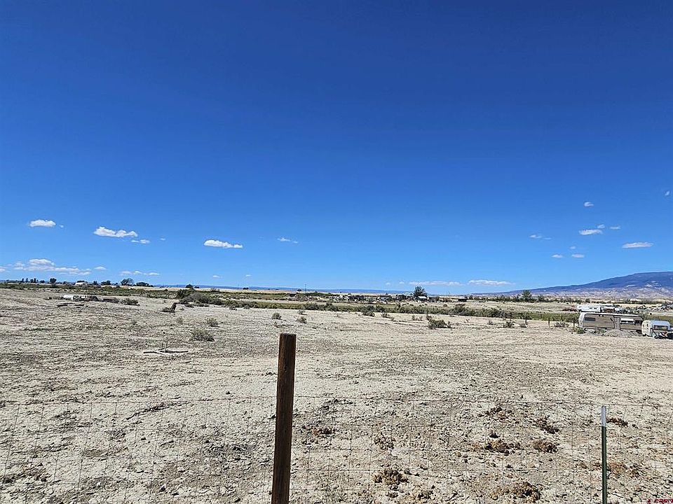 2nd image of 21486 F Road