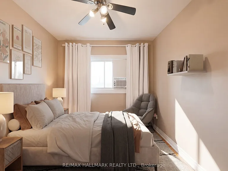 2844 Danforth Ave #2 — Photo 12