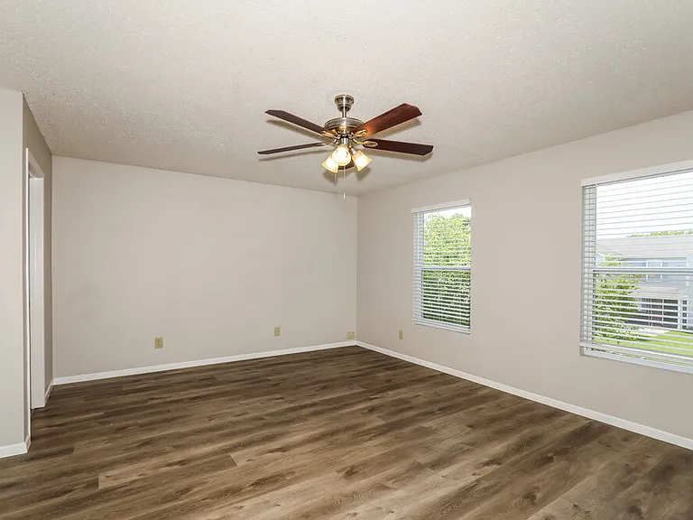 3143 Danube Way — Photo 12