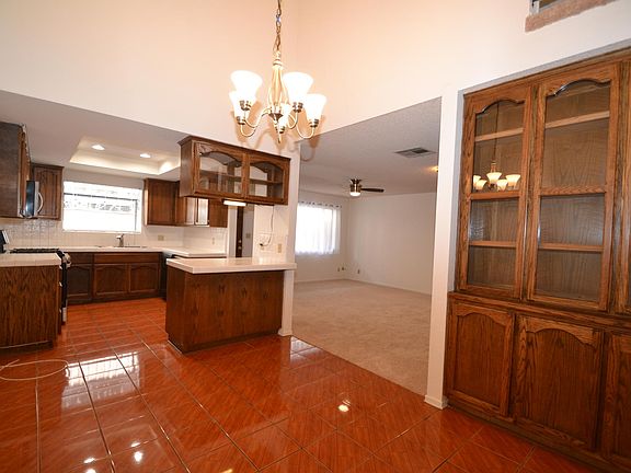 3rd image of 3215 Marine Ave